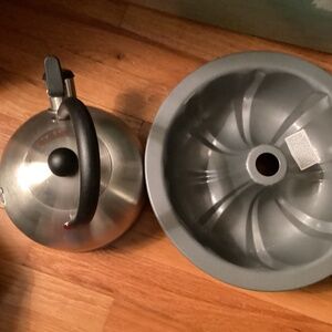 Tea, pot and Bundt cake pan